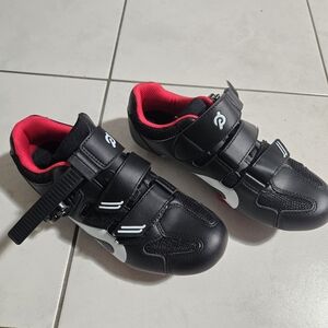 Women's Peloton Shoes 6.5/37